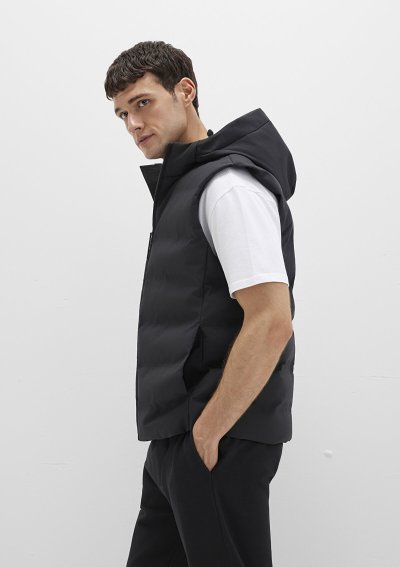 KAPÜŞONLU YELEK Jet Siyah