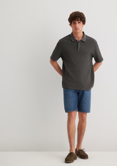 LUCAS Dark Used Street