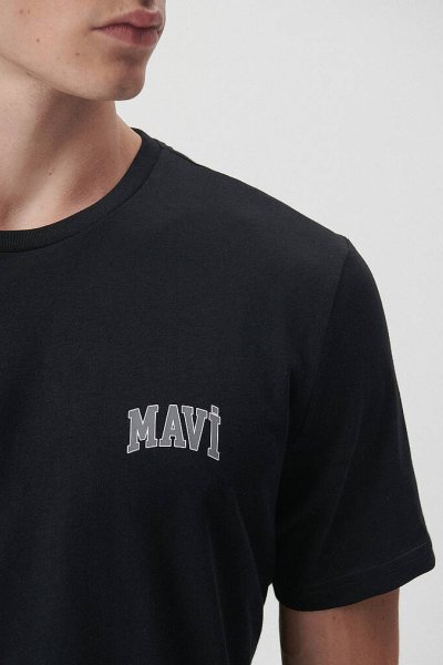 MAVİ LOGO TİŞÖRT Siyah