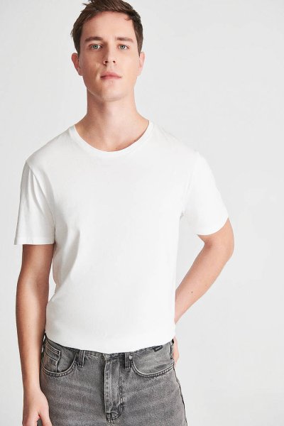 KISA KOL TİŞÖRT Kırık Beyaz