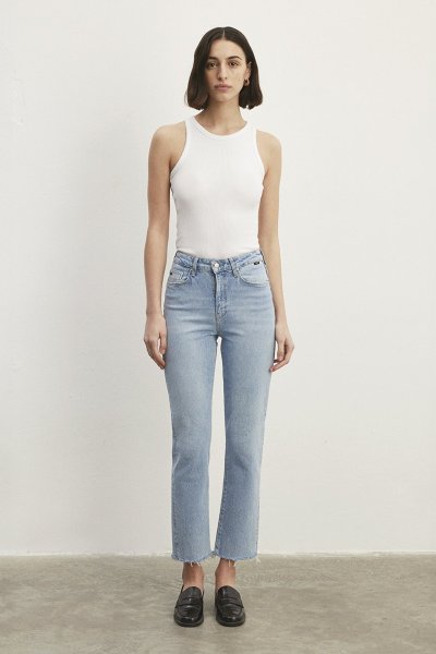 NEW YORK Bleach Classic Denim