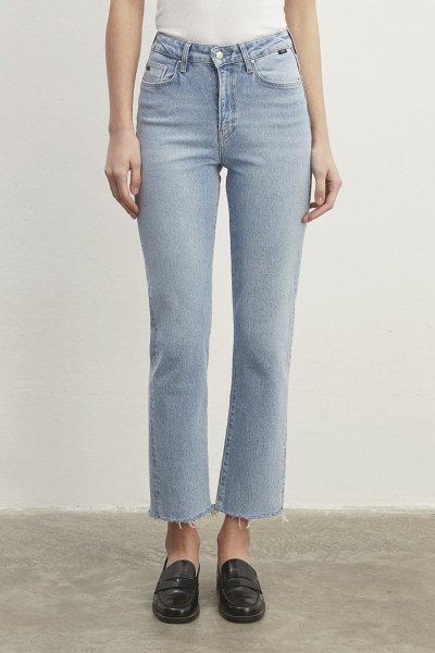 NEW YORK Bleach Classic Denim