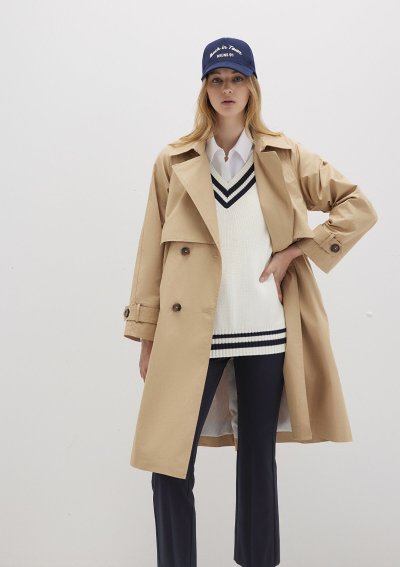 TRENCHCOAT Curd and Whey