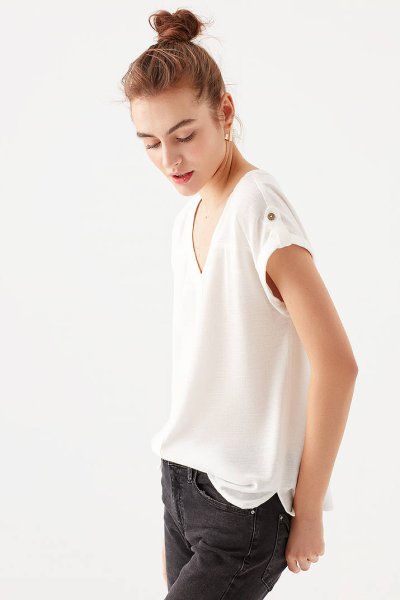 V YAKA BLUZ Kırık Beyaz