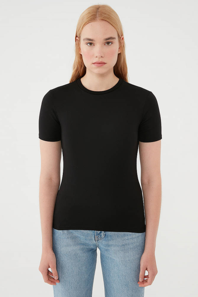 YUVARLAK YAKA BASIC TİŞÖRT Siyah