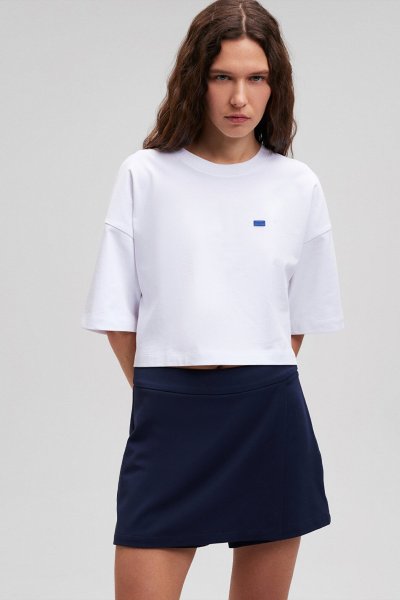 KISA KOLLU LOGO TİŞÖRT Beyaz