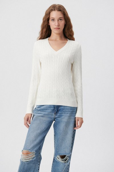 V YAKA KAZAK Kırık Beyaz