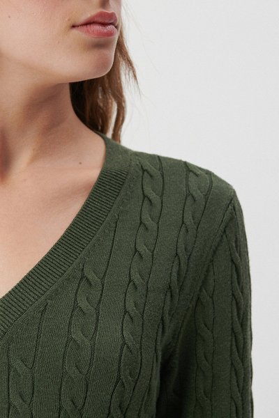 V YAKA KAZAK Haki Yeşil