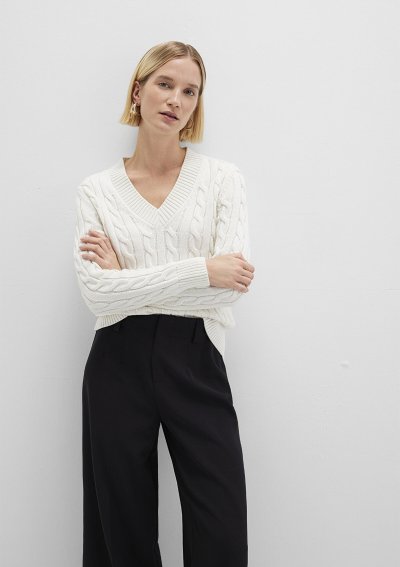 V YAKA KAZAK Kırık Beyaz