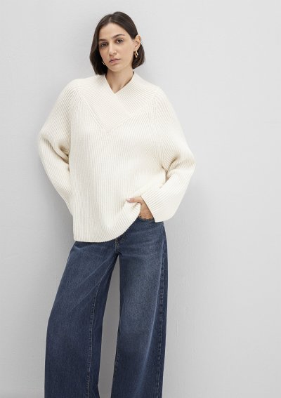 V YAKA KAZAK Kırık Beyaz