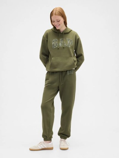 Gap Logo Fleece Sweatshirt