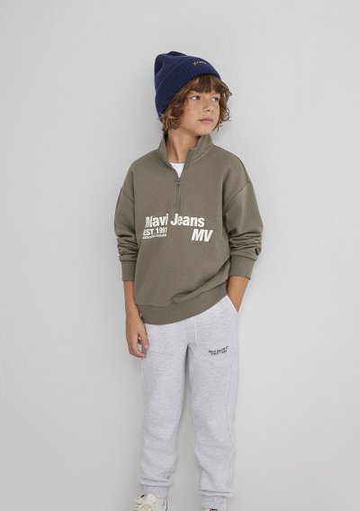 MAVİ JEANS BASKILI LOGO YARIM FERMUARLI