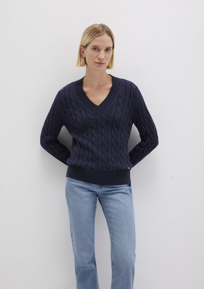 V YAKA KAZAK Seaborne