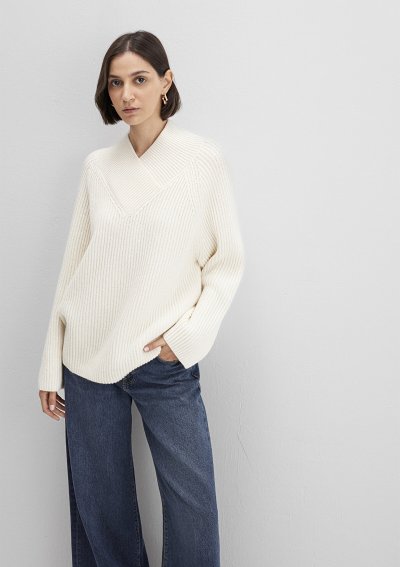 V YAKA KAZAK Kırık Beyaz